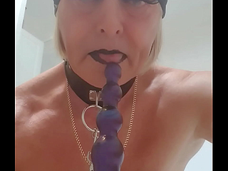 Deepthroat dildo